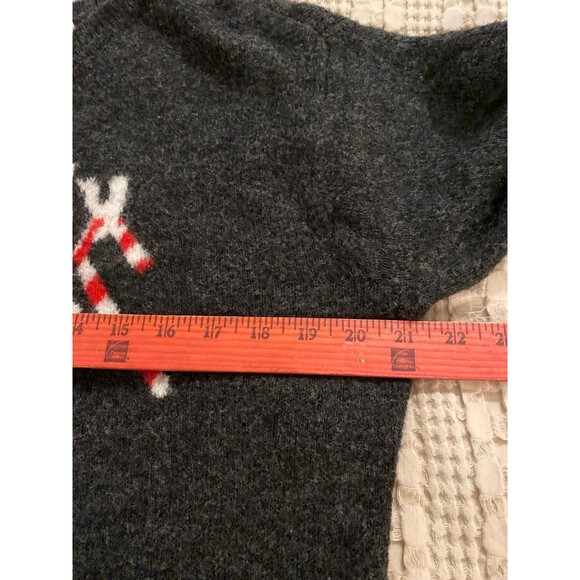 Christmas Holiday Womens Gray Sweater Candy Cane Cutie Sz Medium Fuzzy Unique - Picture 5 of 8